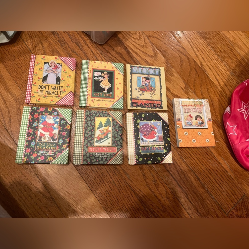 Vintage 90s Mary Engelbreit Set Lot 6 Books Hardcover Christmas Mini Books &More